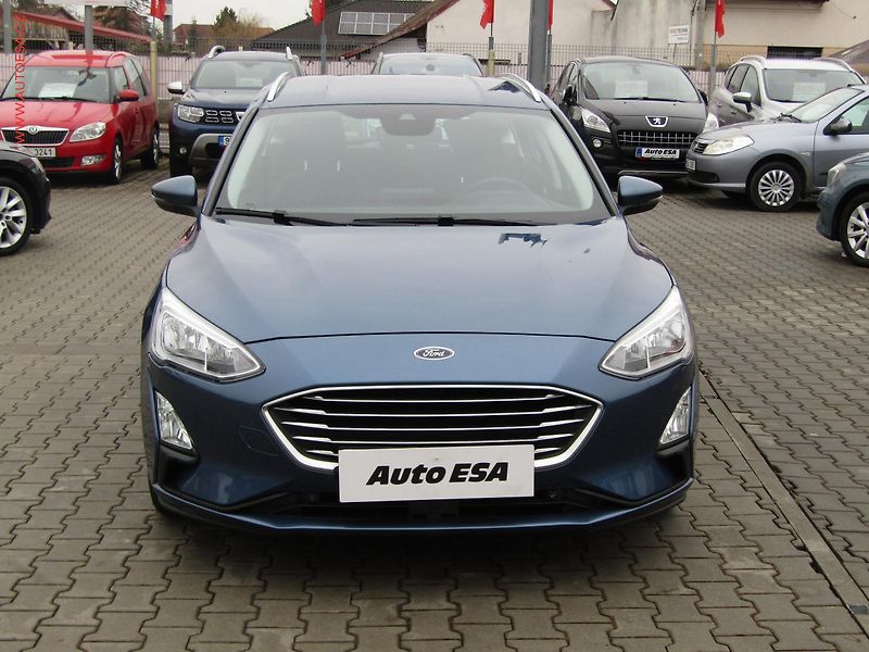 Ford Focus (2019) 2.0 TDCi, ČR, Navi, AC - fotka 2 z 19