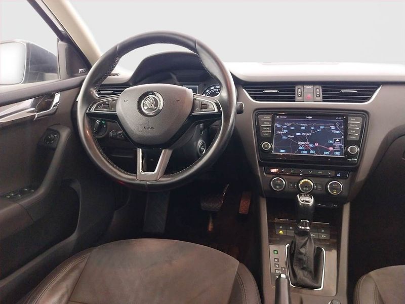 Škoda Octavia (2015) Laurin&Klement 2.0 TDI, 4X4 - fotka 7 z 20