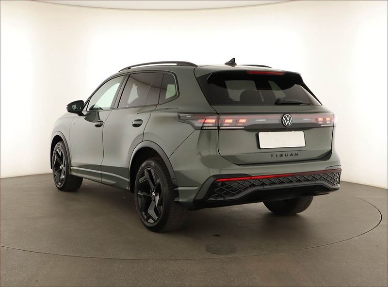 Volkswagen Tiguan (2025) 2.0 TDI - fotka 4 z 21