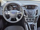 Ford Focus 1,6 Ti-VCT Tažné z. ČR 2.maj 1 - náhled 12