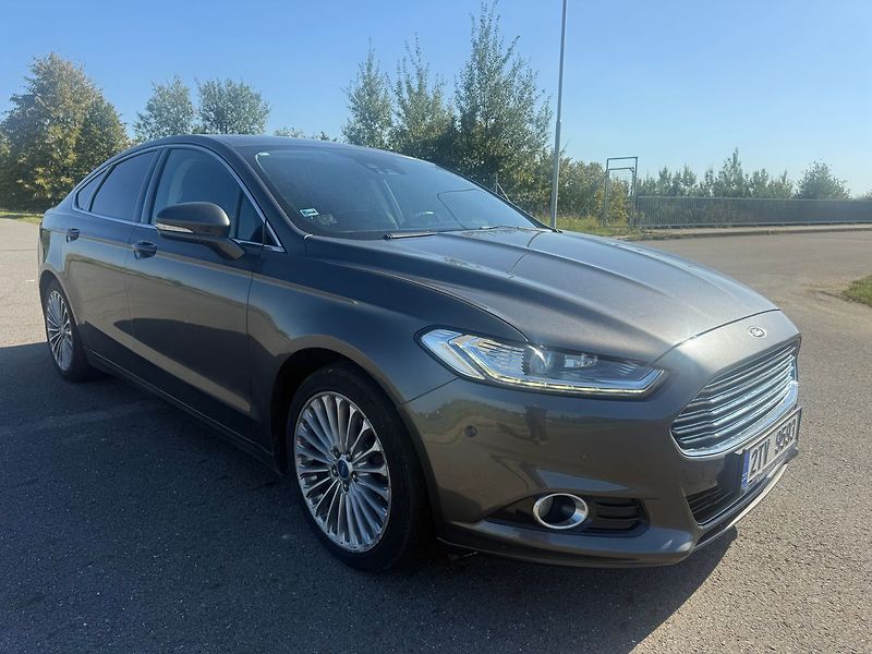Ford Mondeo 2,0 Tdci Liftback Automat - fotka 7 z 17