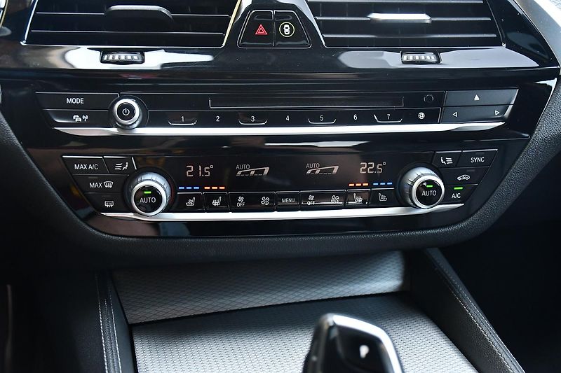 BMW Řada 5 530D M-SPORT 2xKOLA  - fotka 34 z 53