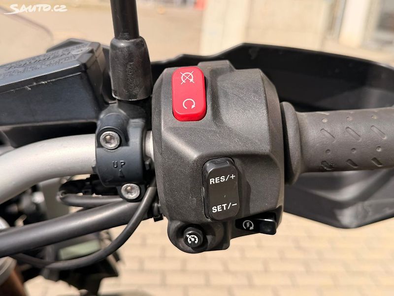 Triumph (2014) Tiger Explorer XC 100kw - fotka 15 z 16