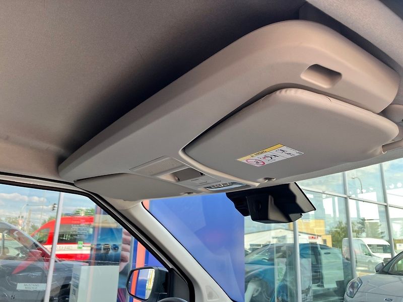 Ford Transit Courier (2025) VAN Limited L1, 43 kWh Elektro - fotka 24 z 34
