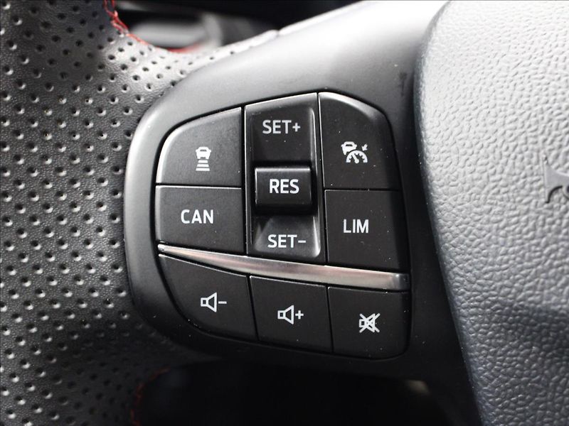 Ford Puma 1,0 EcoBoost ST-Line X - fotka 18 z 32