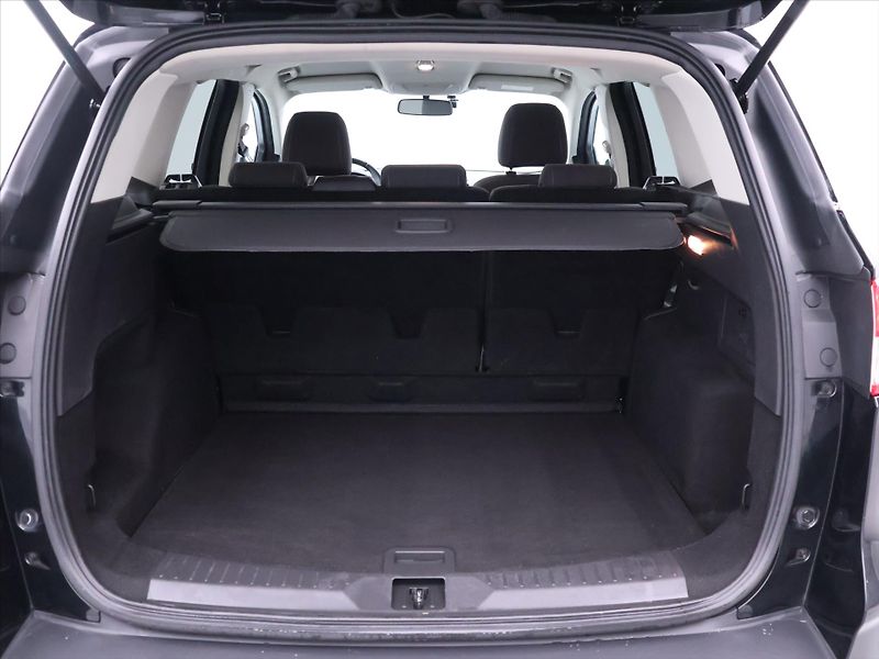 Ford Kuga 1,6 EB 110kW CZ Aut.Klima - fotka 10 z 31