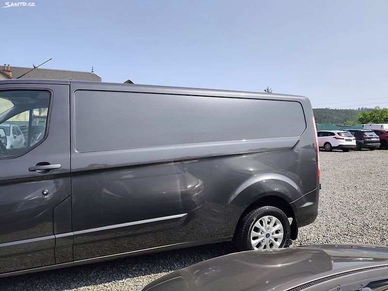 Ford Transit Custom (2021) - fotka 5 z 43
