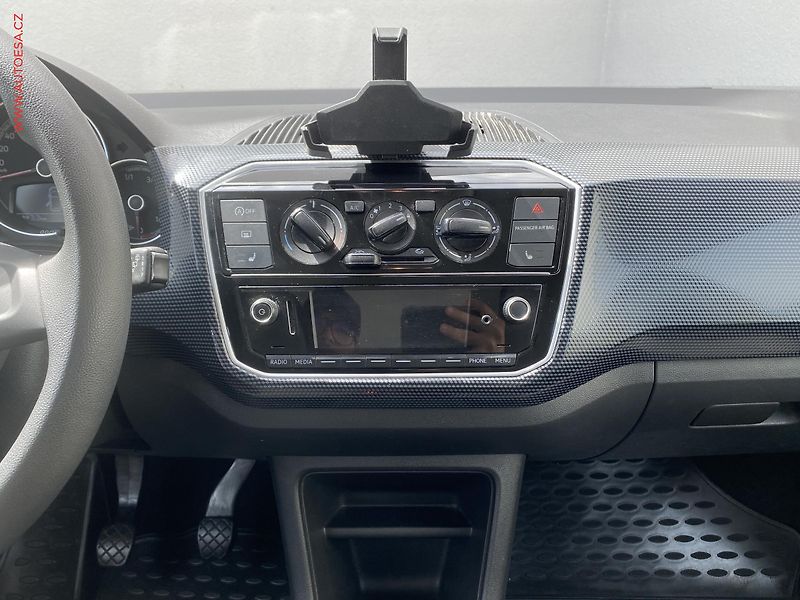 Volkswagen up! (2018) 1.0 MPi, Move - fotka 12 z 16