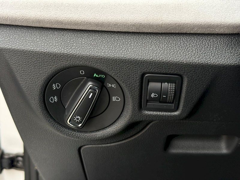 Škoda Scala (2025) 1.5 TSI 110 kW TopSelection - fotka 16 z 22