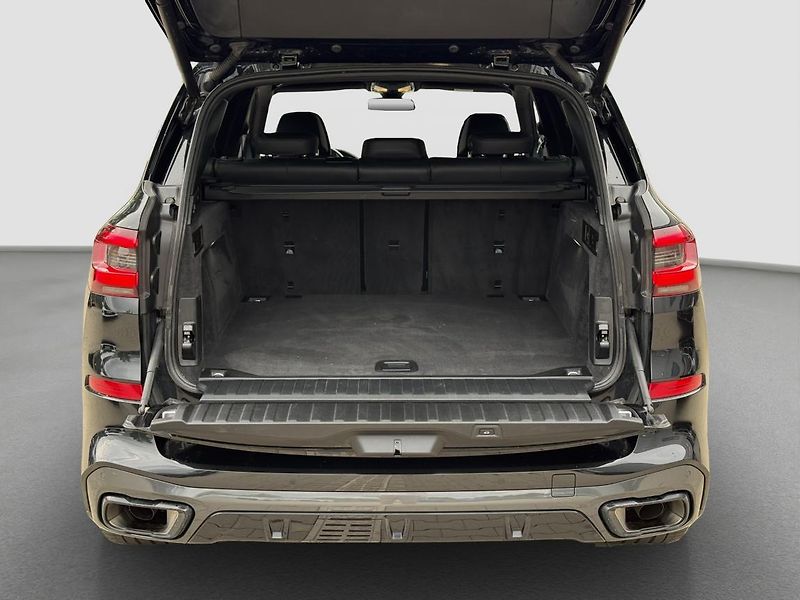 BMW X5 xDrive30d - fotka 20 z 22