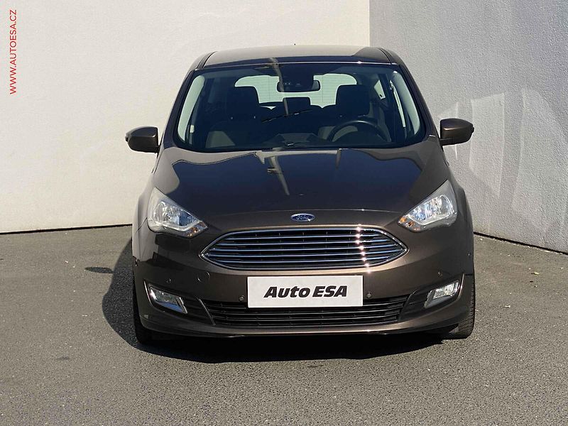 Ford C-MAX (2015) 1.5 EB, Titanium, navi, TZ - fotka 2 z 17