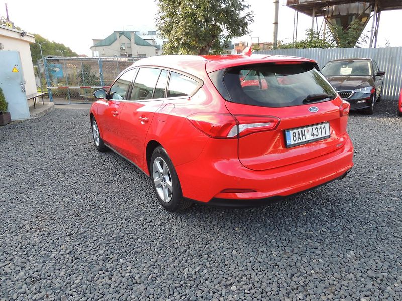 Ford Focus (2020) Combi 1.0i,92kw,ČR,1.majitel - fotka 7 z 40