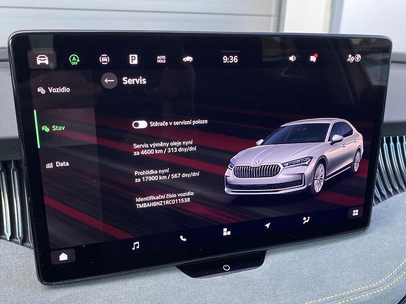 Škoda Superb 2,0 TDI 110 kW Selection DSG - fotka 23 z 30