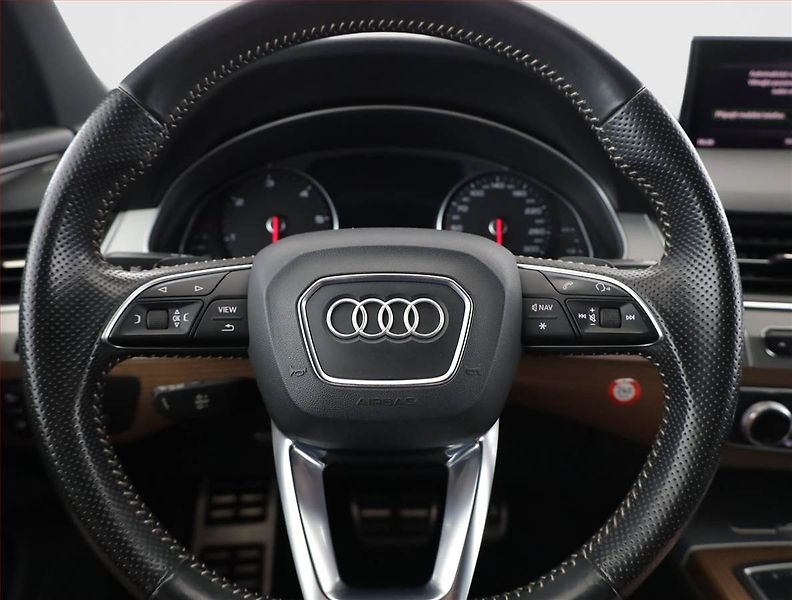 Audi Q7 (2016) S-Line 3.0 TDI - fotka 8 z 19