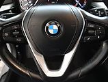 BMW Řada 5 (2018) Luxury Line 520d xDrive, 4X4 - náhled 12
