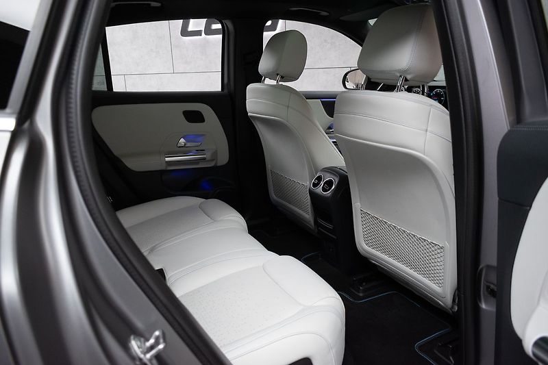 Mercedes-Benz EQA 250 EDITION 1*SoH 97%*TAŽNÉ*ČR - fotka 14 z 49