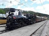 Při zvláštních příležitostech se na trať vydává i historická souprava.