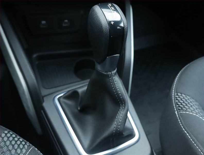Dacia Duster (2021) 1.3 TCe, Automat, Serv.kniha - fotka 13 z 20