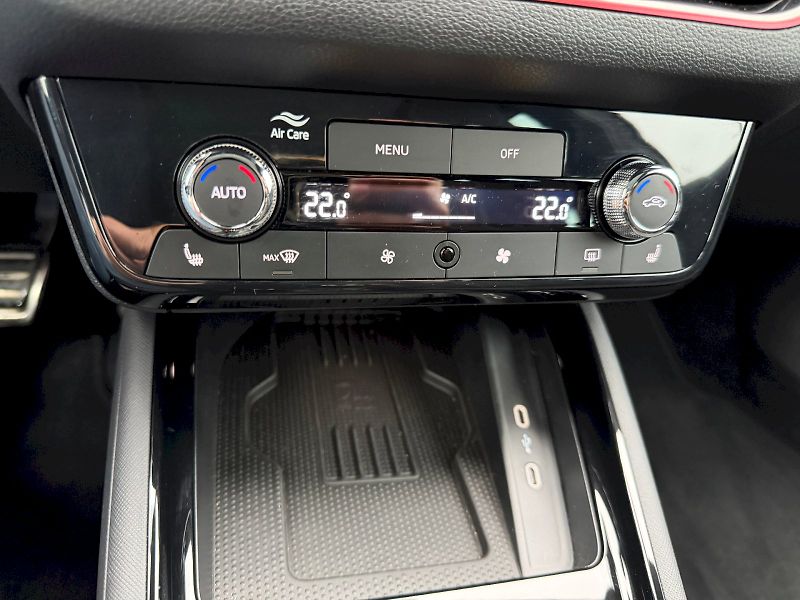Škoda Scala (2025) 1.5TSI 110kW DSG Monte Carlo - fotka 29 z 35