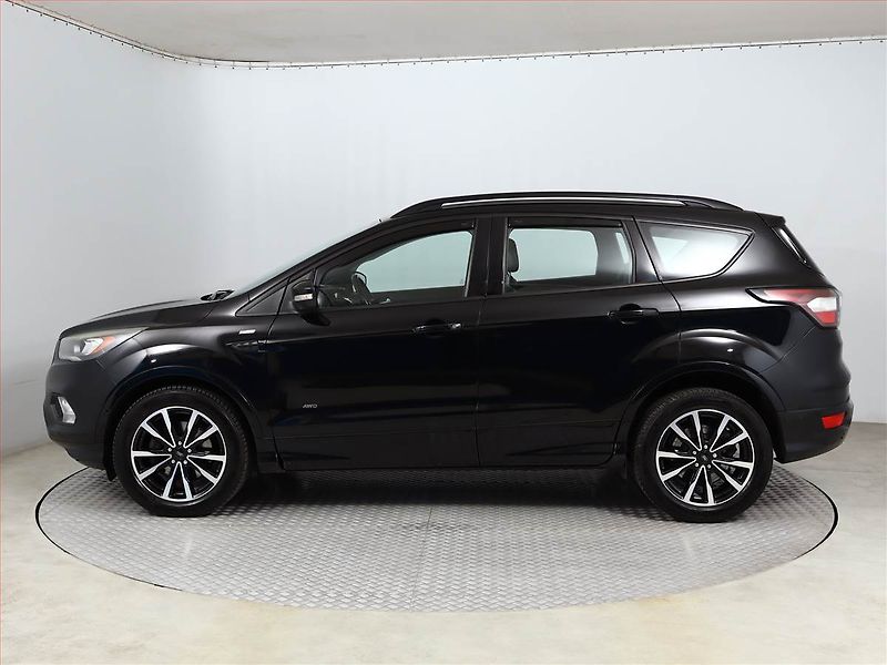 Ford Kuga (2017) 2.0 TDCi, Automat, Serv.kniha - fotka 3 z 17