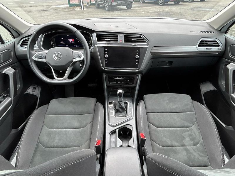 Volkswagen Tiguan Life DSG - fotka 5 z 28