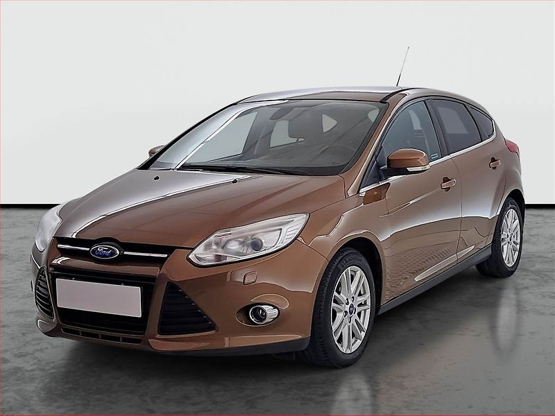 Ford Focus (2013) 1.0 EcoBoost, Tempomat - fotka 2 z 19