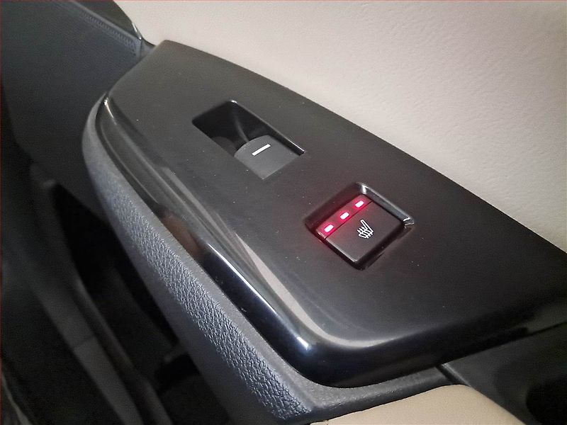 Honda CR-V (2019) Executive 2.0i-MMD HEV - fotka 19 z 19