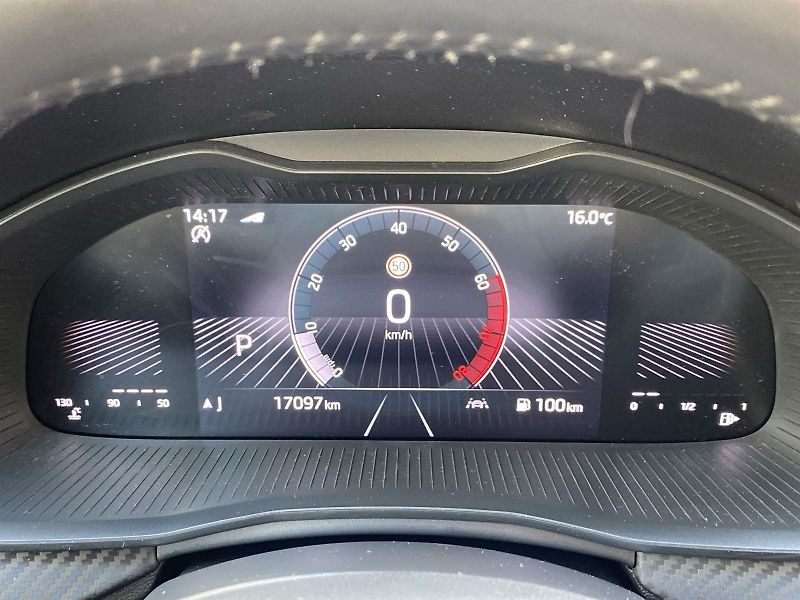 Škoda Kamiq (2024) 1.0 TSI DSG Monte Carlo - fotka 7 z 33