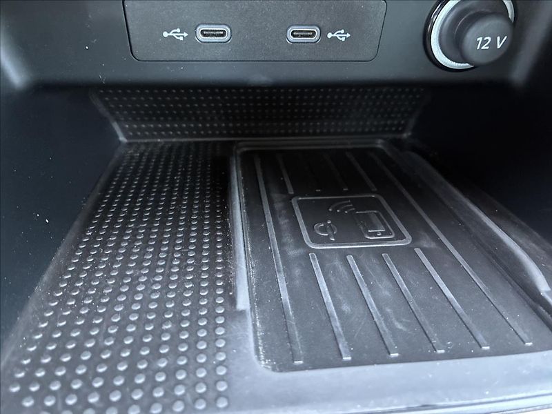 Seat Ateca 2,0 X PERIENCE,TAŽNÉ,KAMERA - fotka 20 z 27