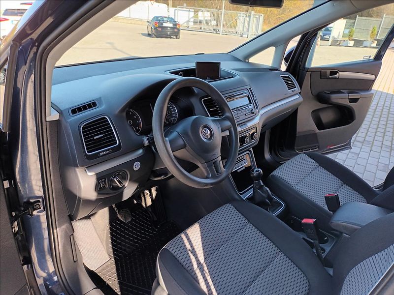 Volkswagen Sharan 1,4 TSI,LPG,SERVIS,ROZVODY, - fotka 16 z 40