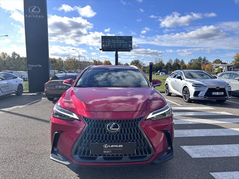 Lexus NX 350h 2.5  4V Prestige - fotka 8 z 11
