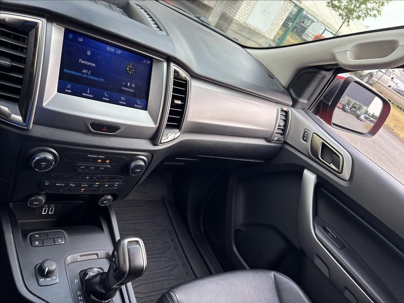 Ford Ranger 2,0 EcoBlue Limited 156kW 4x4 - fotka 44 z 44