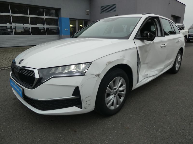 Škoda Octavia Kombi 2,0TDi 110kW automat  - fotka 6 z 15