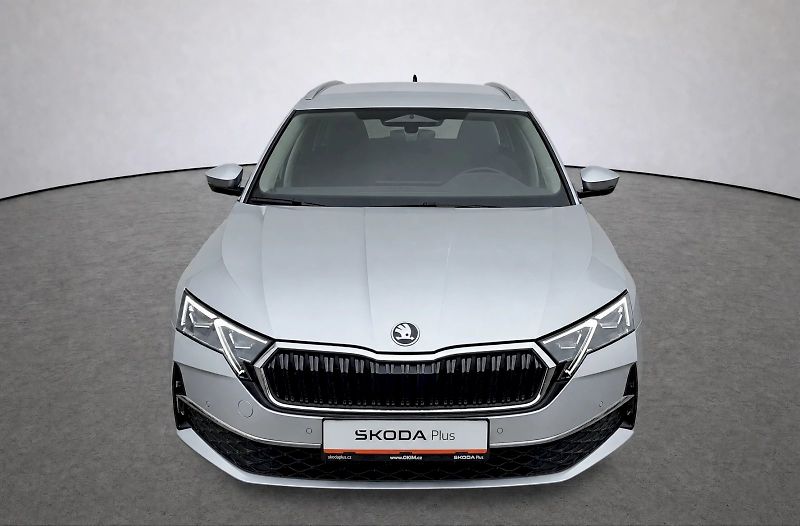 Škoda Octavia (2025) Combi Top Selection Business 1 - fotka 4 z 39