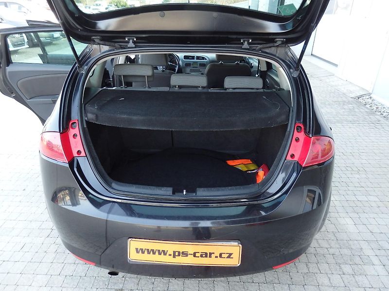 Seat Leon 1.6i 75 kW DIGI. KLIMA, LPG - fotka 8 z 14
