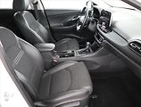 Hyundai i30 (2022) Style 1.5 T-GDI MHEV, Automat - náhled 7