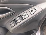 Hyundai ix35 2.0D4X4,70KM,MAX VÝBAVA,KRÁSNÝ - náhled 23
