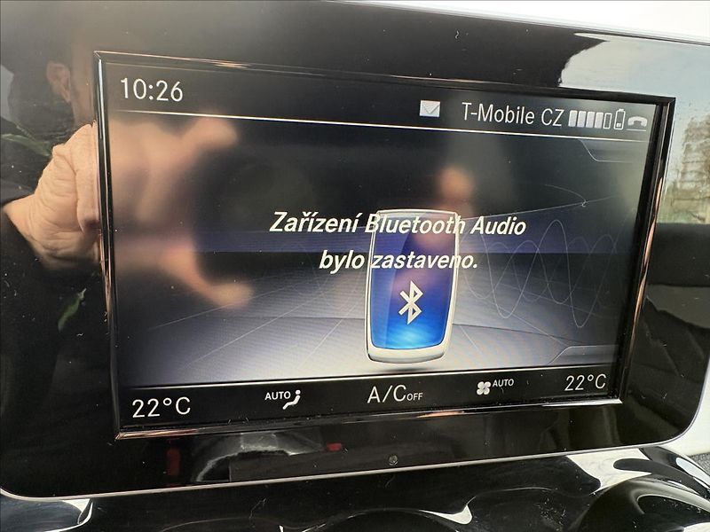 Mercedes-Benz GLC 2,0 250i 155kW 4M,AMG,Led,Navi - fotka 20 z 40