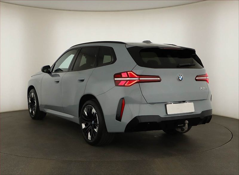 BMW X3 (2025) 20d xDrive, M SPORT, 360KAMERA - fotka 4 z 20