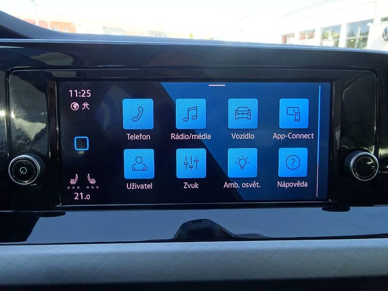 Volkswagen Golf (2022) 1,0TSi /81kW Variant Life - fotka 14 z 27