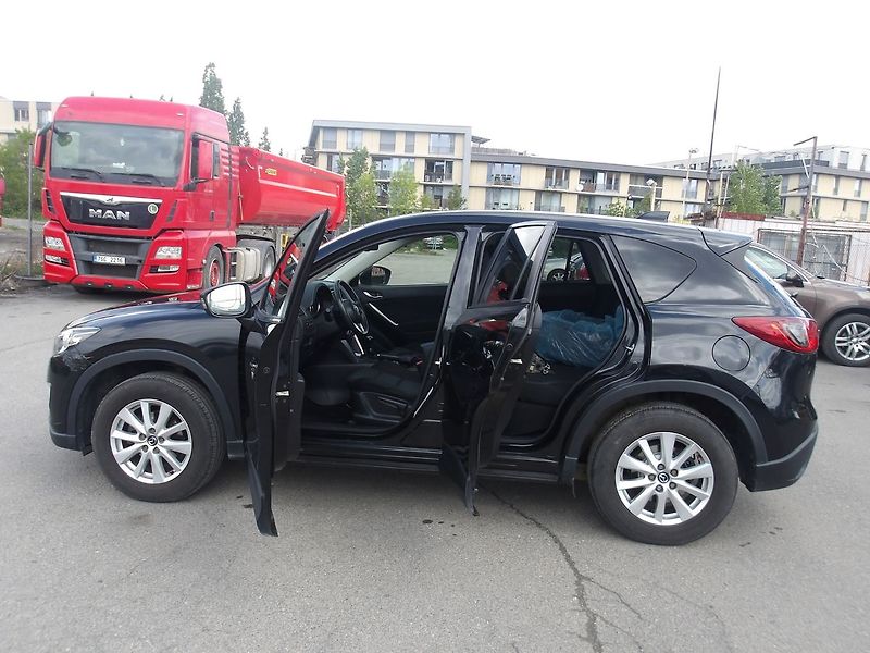 Mazda CX-5 2,0i 120kW naj.108000km ČR !! - fotka 12 z 33