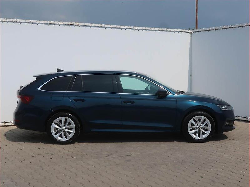 Škoda Octavia (2022) Style 2.0 TDI, Navi, Tempomat - fotka 6 z 18