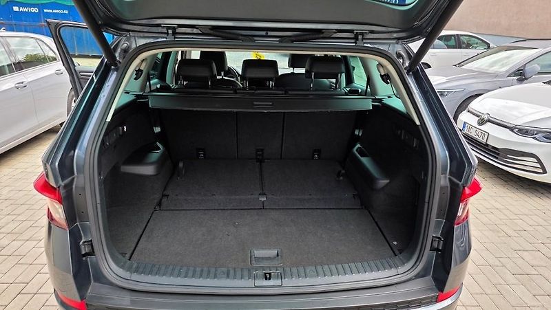 Škoda Kodiaq (2018) 2.0 TDI 140kW 4x4 DSG 7míst - fotka 12 z 43