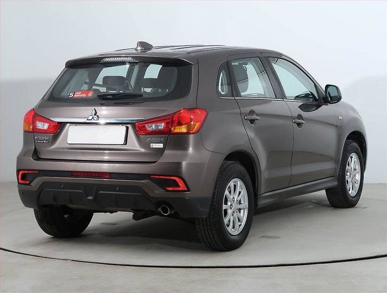 Mitsubishi ASX (2018) Invite 1.6 MIVEC, Tempomat - fotka 5 z 18