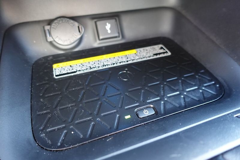Toyota RAV4 2,5 PHEV Plug-in Selection VIP - fotka 24 z 38