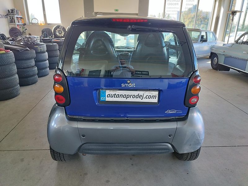 Smart Fortwo (2001) 800CDI,30KW,AUTOMAT,PANORAMA - fotka 6 z 15