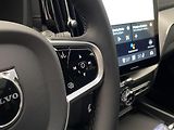 Volvo XC60 (2026) B5 AWD AUT ULTRA BLACK EDITION - náhled 25