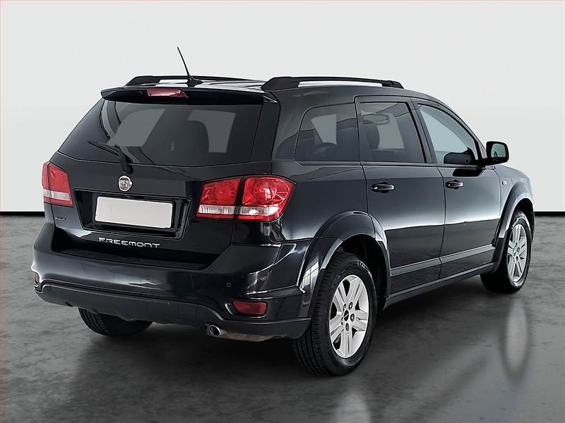 Fiat Freemont (2013) 2.0 MultiJet, 4X4, Automat - fotka 5 z 17