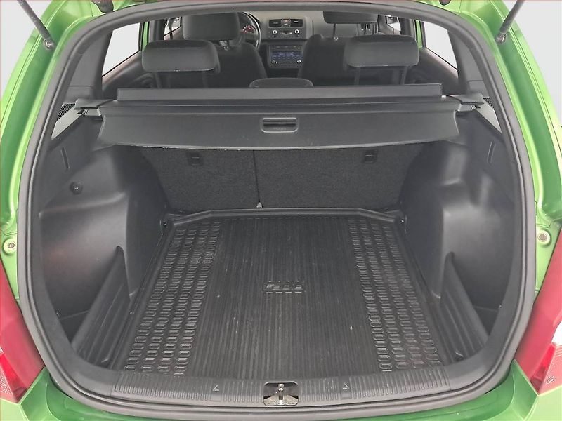 Škoda Fabia (2010) RS 1.4 TSI, Automat - fotka 14 z 16