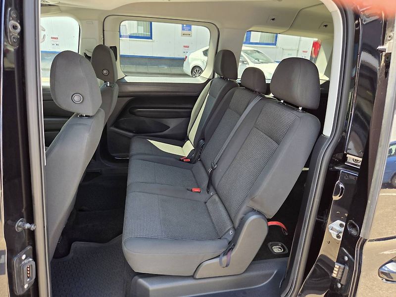 Volkswagen Caddy (2021) Maxi 2.0 TDI - fotka 25 z 33